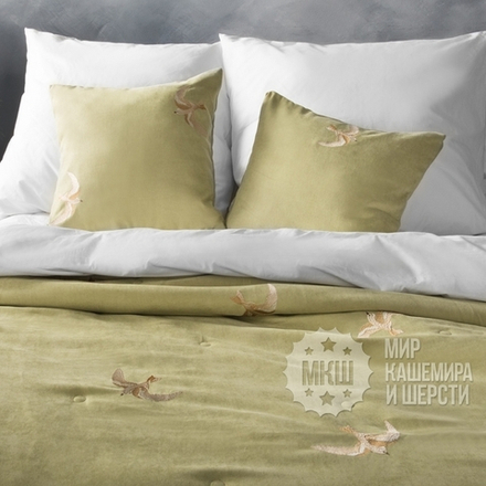 Шторы и покрывало с вышивкой: ЛИБЕРТТ (арт. BL10-264-03) - (145х270)х2 см., покрывало 230х250 см. - зеленый