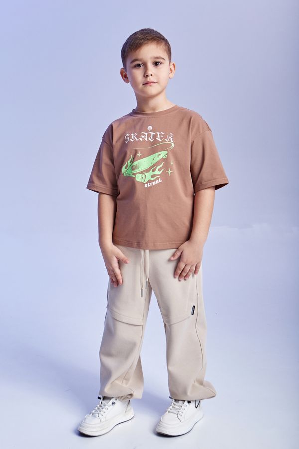 Футболка к/р д/м DELORAS 30007