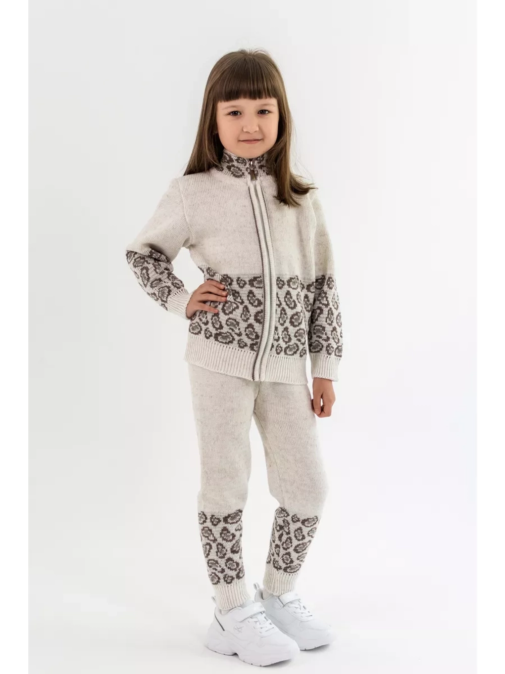 Кофта вязаная