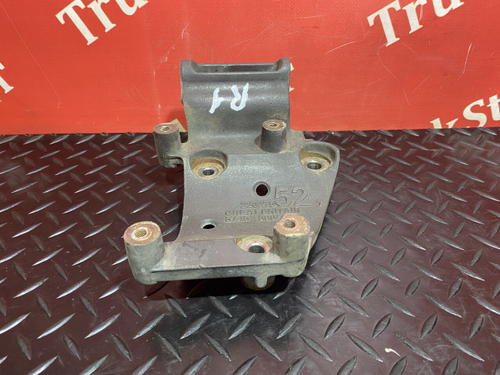 Кронштейн генератора