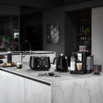DeLonghi Rivelia EXAM440.55. Black