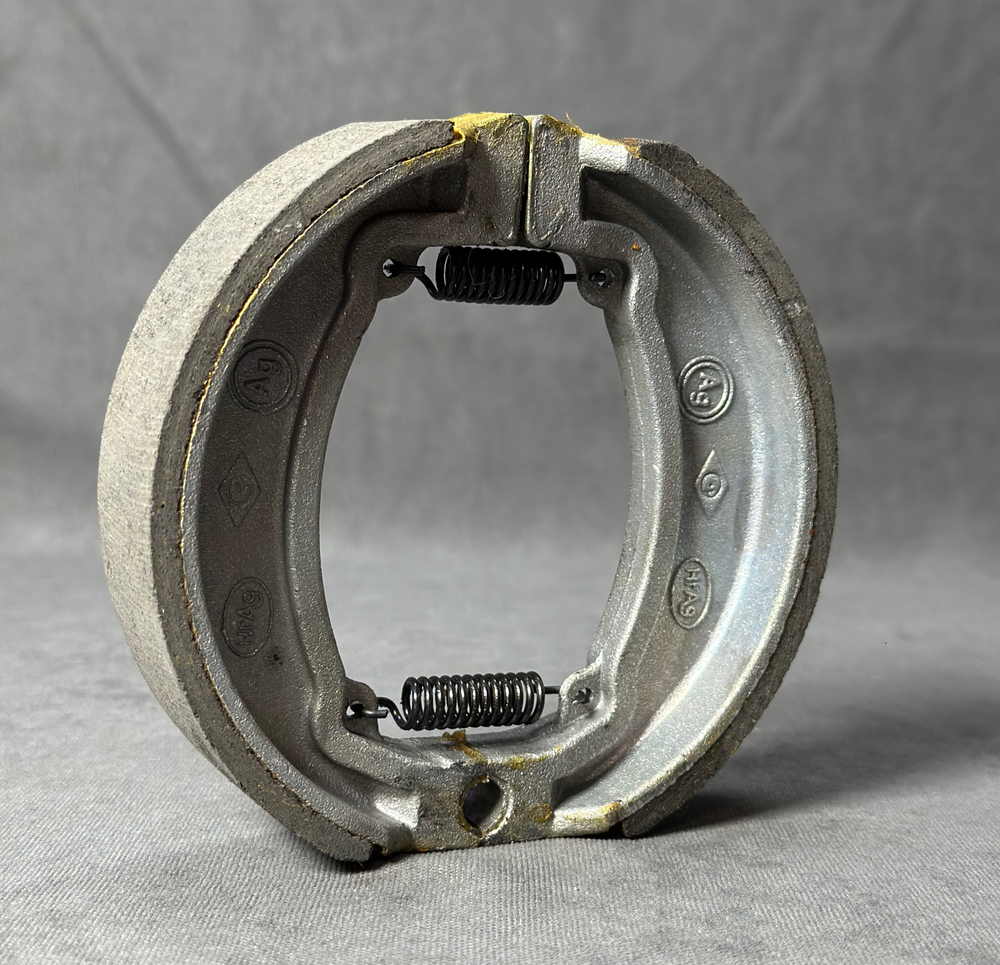 Колодки заднего тормоза Minsk Hunter 150/ D4 125