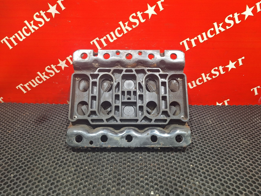 Подушка двигателя задняя