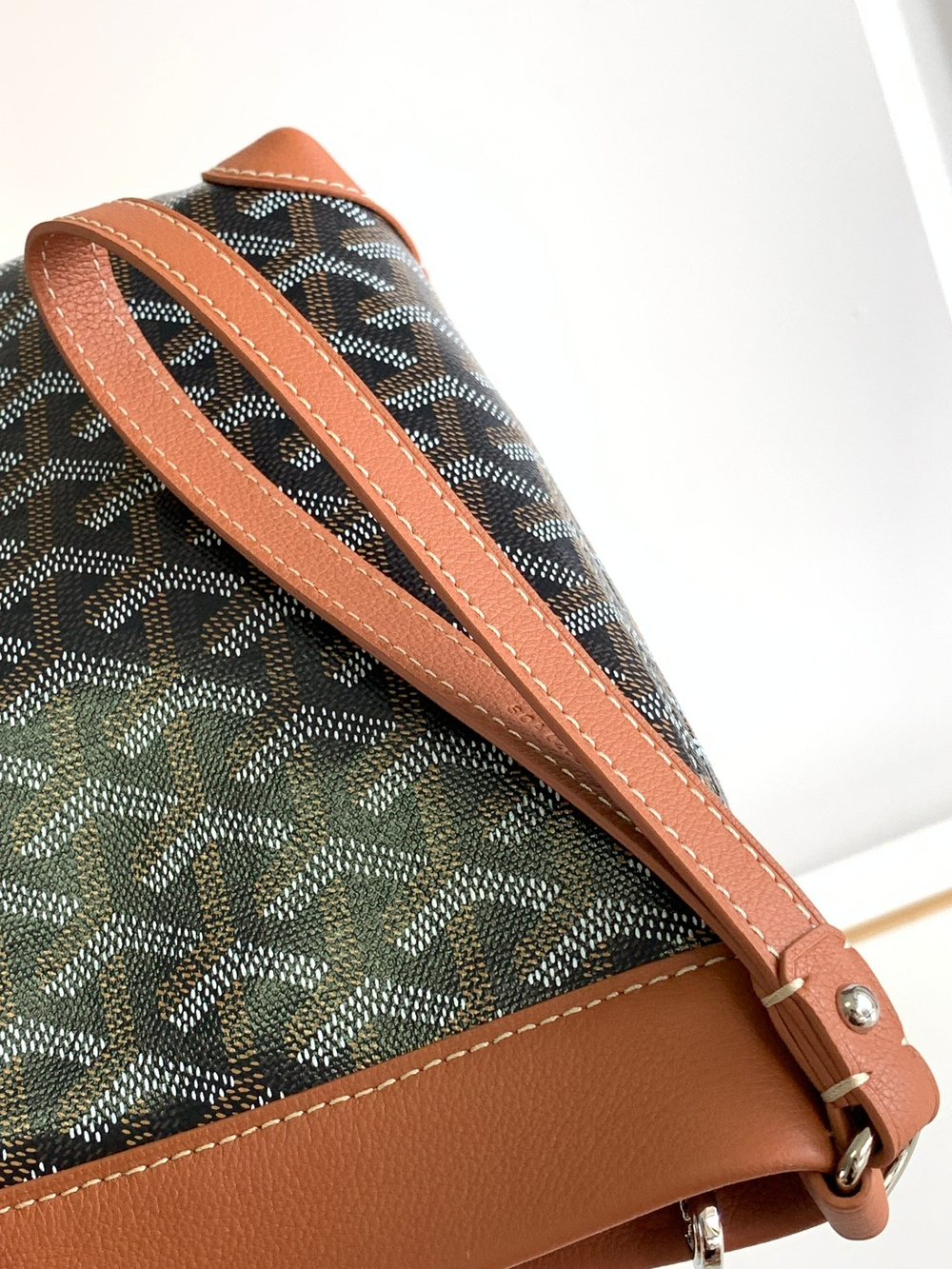 Goyard Conti Pouch