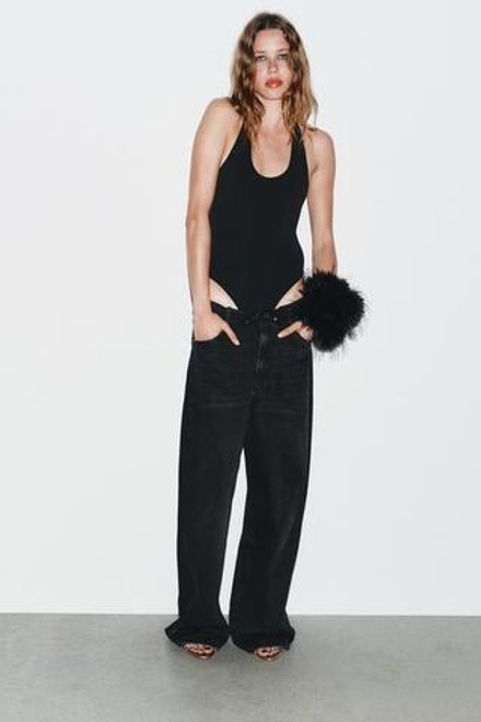 ZARA ДЖИНСЫ TRF СО СРЕДНЕЙ ПОСАДКОЙ И ОТВОРОТОМ НА ПОЯСЕ, ЧЕРНЫЙ