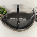Раковина из речного камня RS-64913 70*39*15 0858