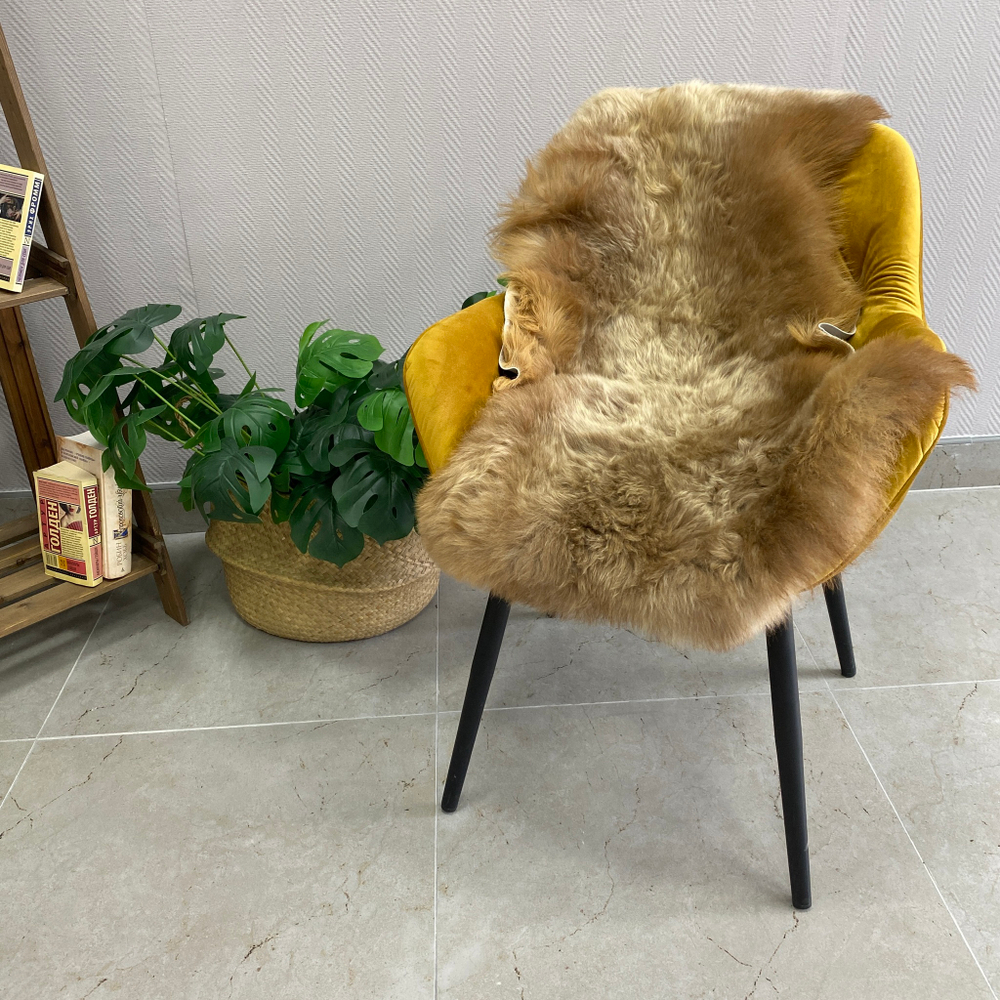 Шкура коврик меховой прикроватный овчина, 100х60 см.