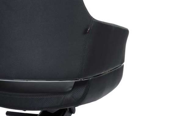 Кресло Fabio-M B2518 Черный