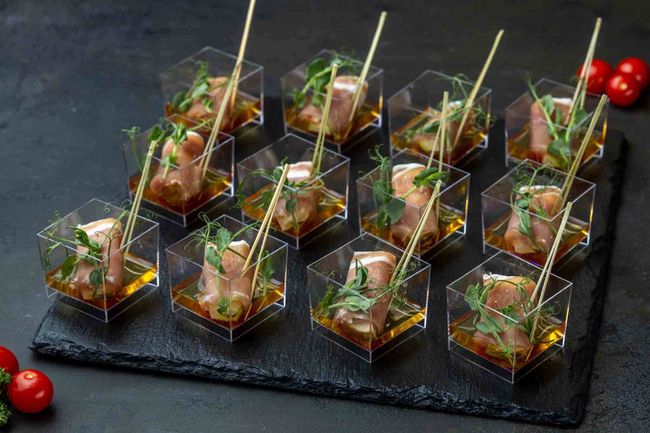 Веррин с пармской ветчиной и грушей, 12 шт.