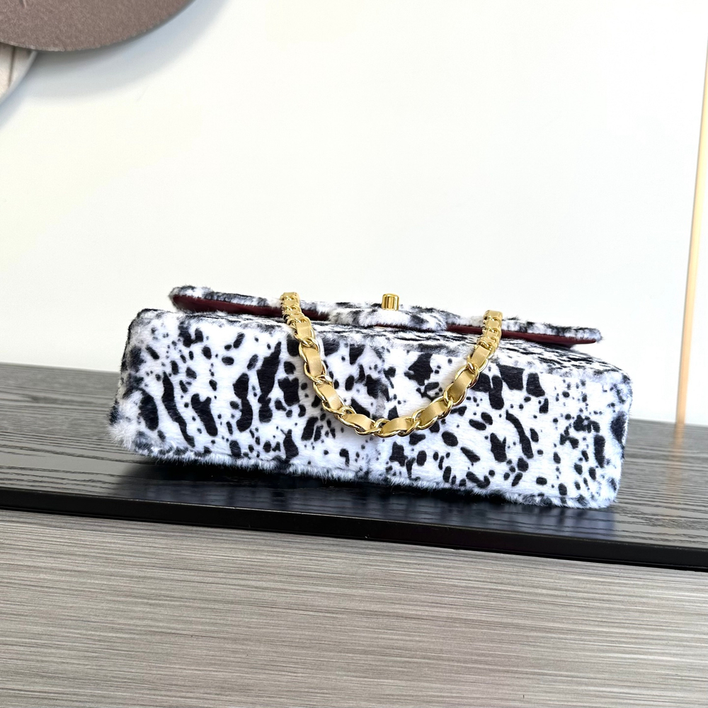 Chanel Classic 11.12 Handbag 25 cm