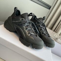 Christian Dior D-Connect Sneaker