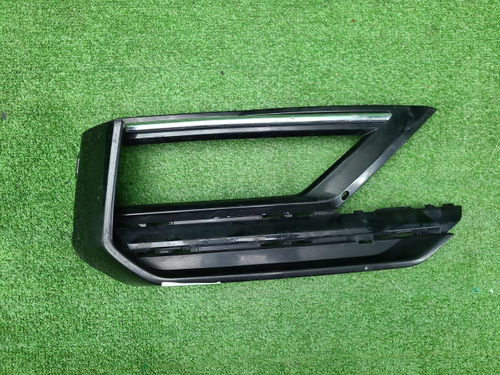 Накладка ПТФ правая VW Tiguan 2 (2016-2020) R-line