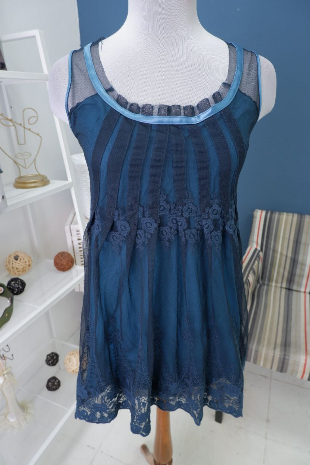 Платье кокетливое 44 размер