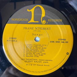 Винтажная виниловая пластинка LP Franz Schubert Шуберт, Arnold Schoenberg, Jan DeGaetani, Gilbert Kalish, Songs / The Book Of The Hanging Gardens, Op. 15 (США 1975)