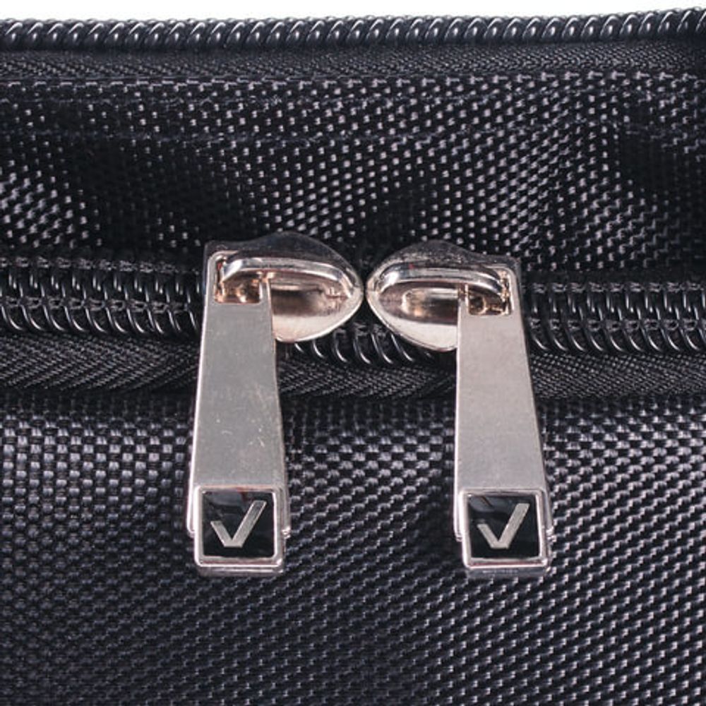 Сумка деловая BRAUBERG с отделением для ноутбука 15,6", "Control 2", 2 отделения, черная, 41х32х10 см, 240397