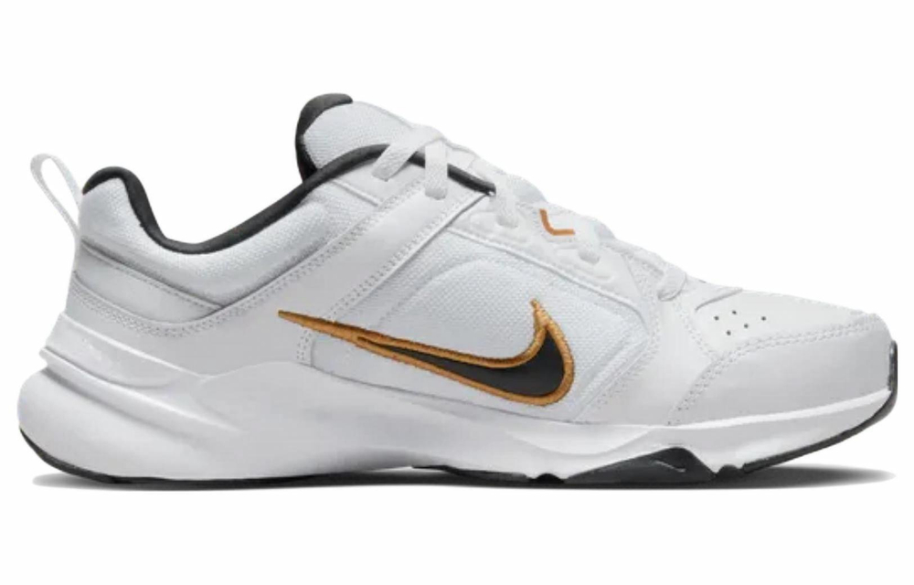 Кроссовки Nike Defyallday