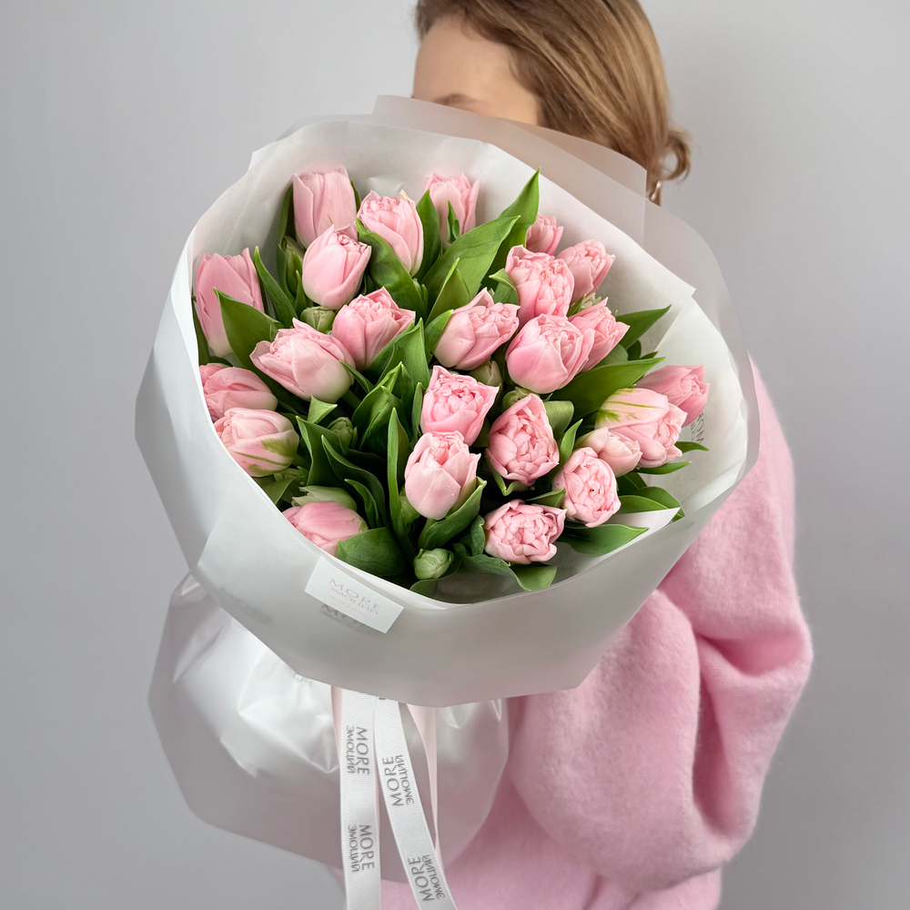 Монобукет из пионовидных тюльпанов “Трепетность”
