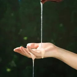 Укрепляющий шампунь с чайным деревом и розмарином BOUQUET GARNI NARD Tea Tree Rosemary Shampoo 500 мл