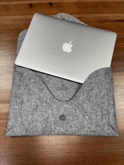 Чехол Тепло цветка / Unique hand‑painted case