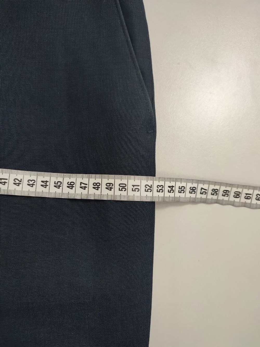 Брюки лаконичные 46 размер