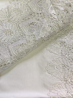 Скатерть 170х270 и 12 салфеток Gamba 1323CK Bianco молочная