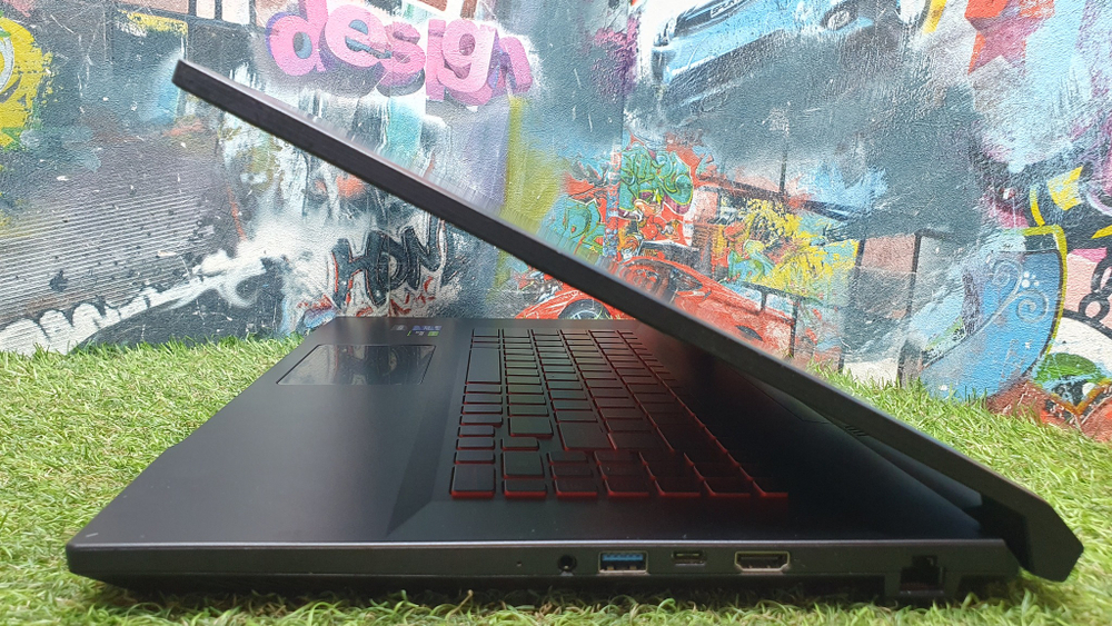 Игровой MSI i5-11/8Gb/GTX 1650 4Gb/144 Hz/GF63 Thin 11SC-623XRU 9s7-16r612-623/Windows 10