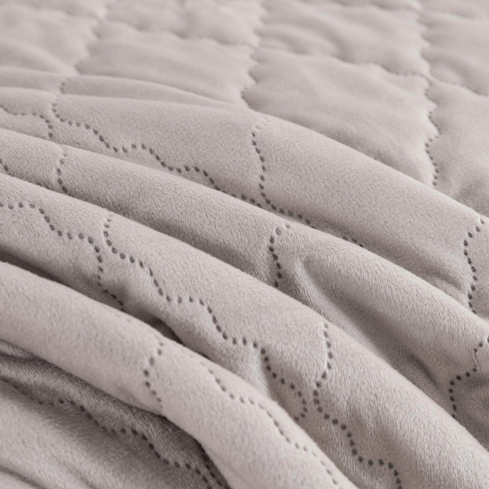 Покрывало 240х260 и 2 наволочки 50x70 Sofi De MarkO Деметра светло-серое