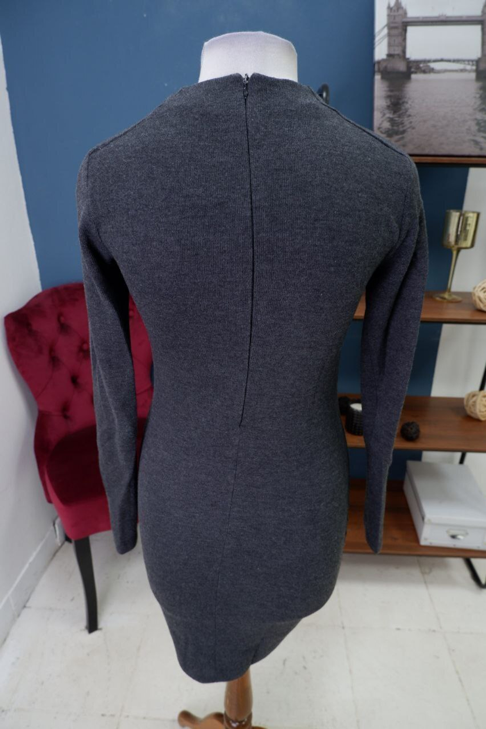 Платье Zara базовое 44 размер