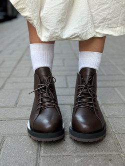 HighShoes brown Michelin Sample