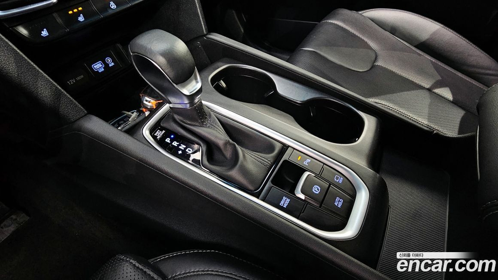 Hyundai Santa Fe TM Бензин 2.0T 2WD (05.2020)