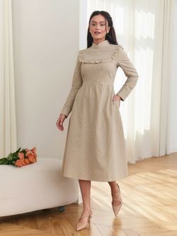 Платье с вшитой манишкой