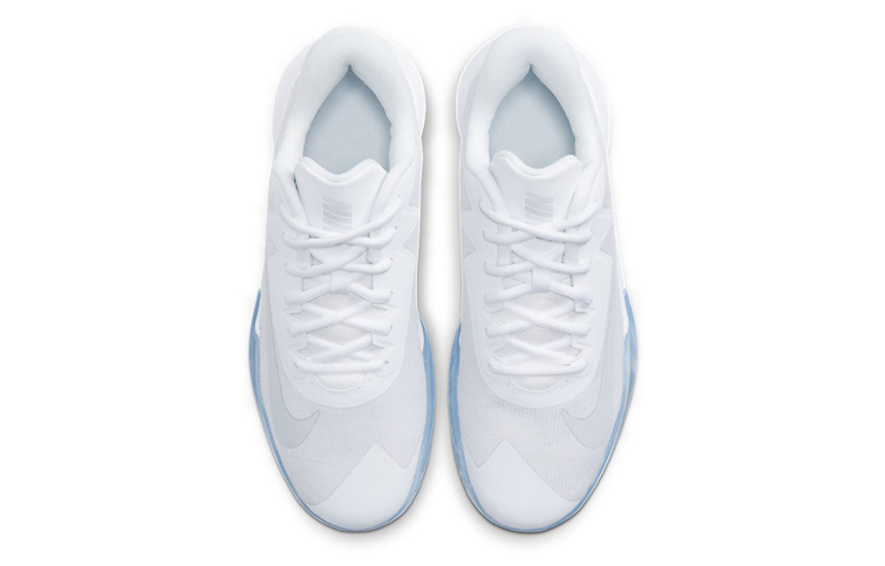 Кроссовки Nike Precision 4