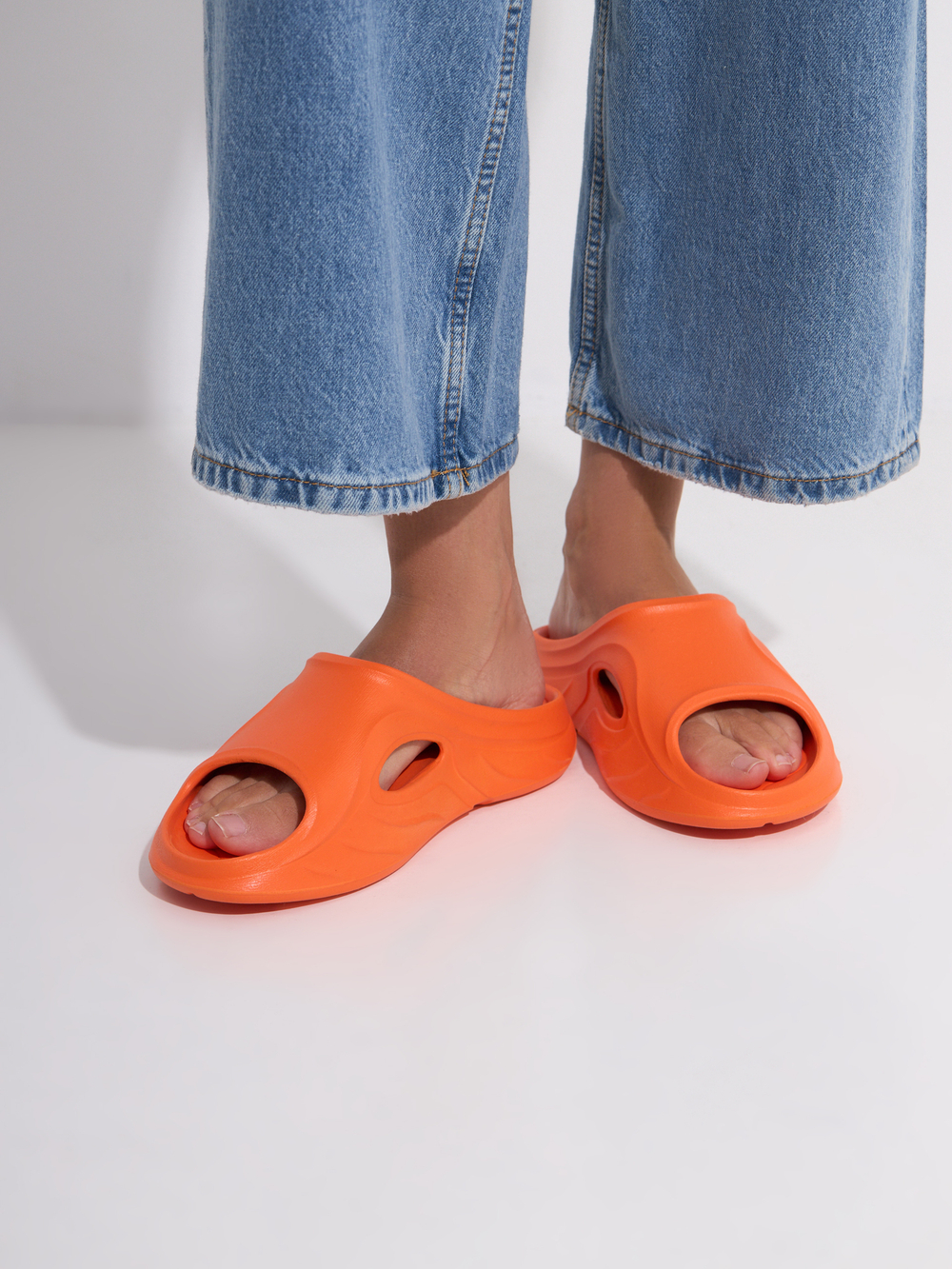 Шлепанцы женские оранжевые