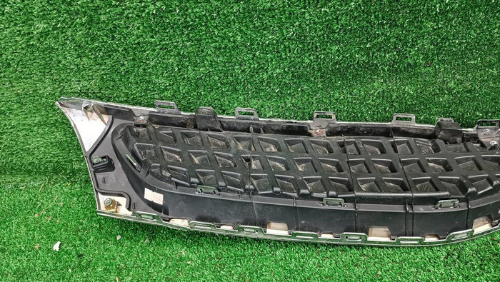 Решетка радиатора KIA Rio 4 X-Line (2017-2020)