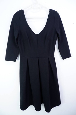 Платье лаконичное в балетном стиле 40-42 размер