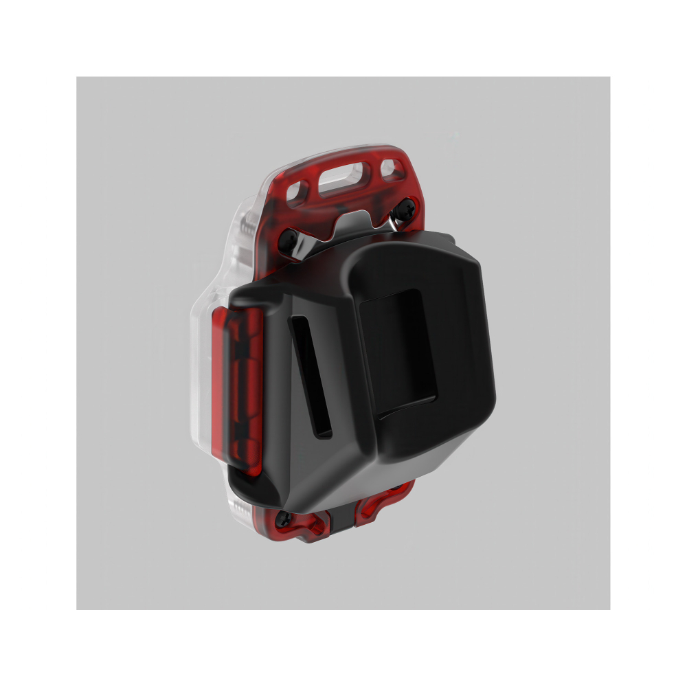 Мультифонарь Armytek Crystal Pro Red — удобная функция стоп-сигнала с автоматическим увеличением яркости до 43 люмен