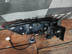 Фонарь задний правый Geely Tugella 19-нв Б/У Оригинал 7057019800