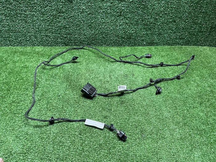 Проводка переднего бампера BMW 3er G20 (2018-н.в.)