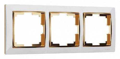 Рамка на 3 поста Werkel W0031933