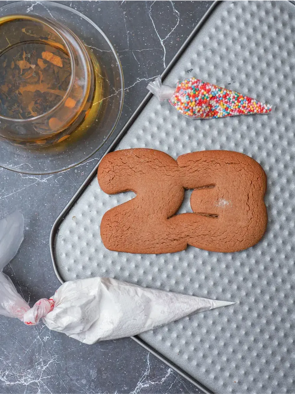 Набор для росписи "23" из шоколадного теста