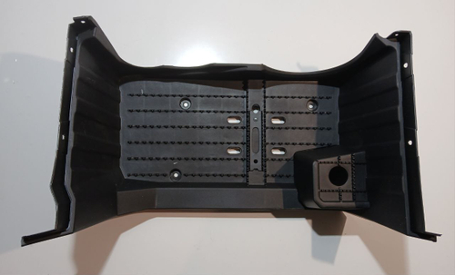 Пластик подножка водителя левая в сборе ATV WILD TRACK X