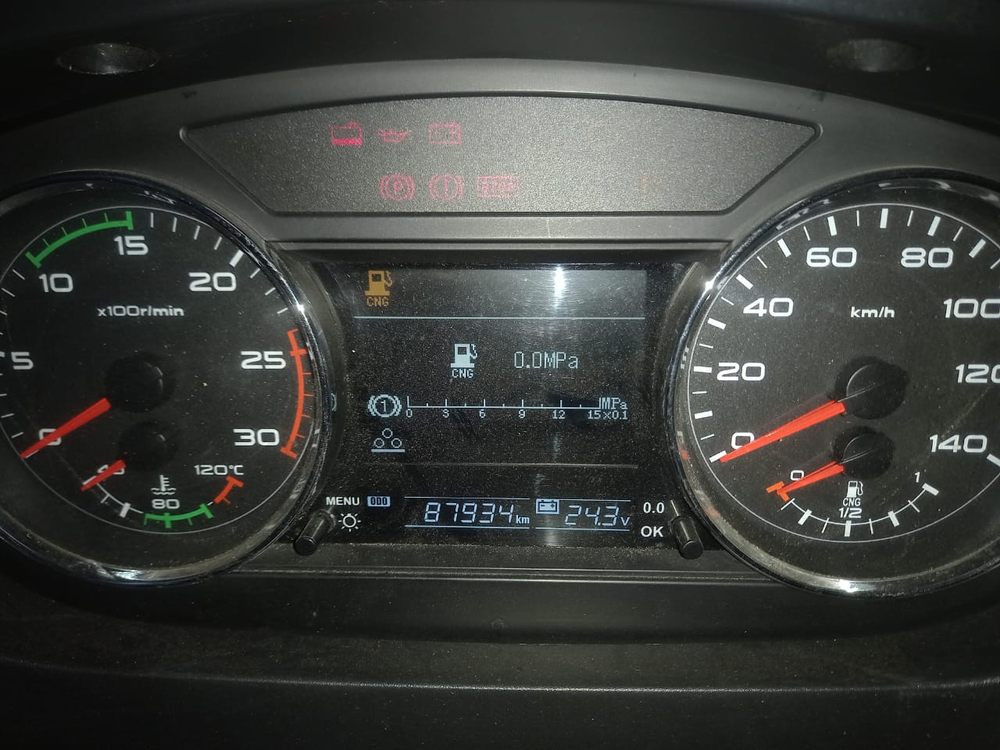 FAW JH6 6x4 Седельный тягач CA4250P25K15T1NE5A80 (Газовый, 12,5 л, 430 л.с., МТ)