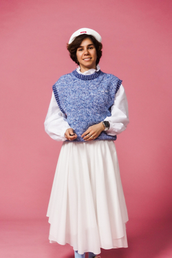 Жилет из хлопкового мулине синего цвета ПРЕДЗАКАЗ