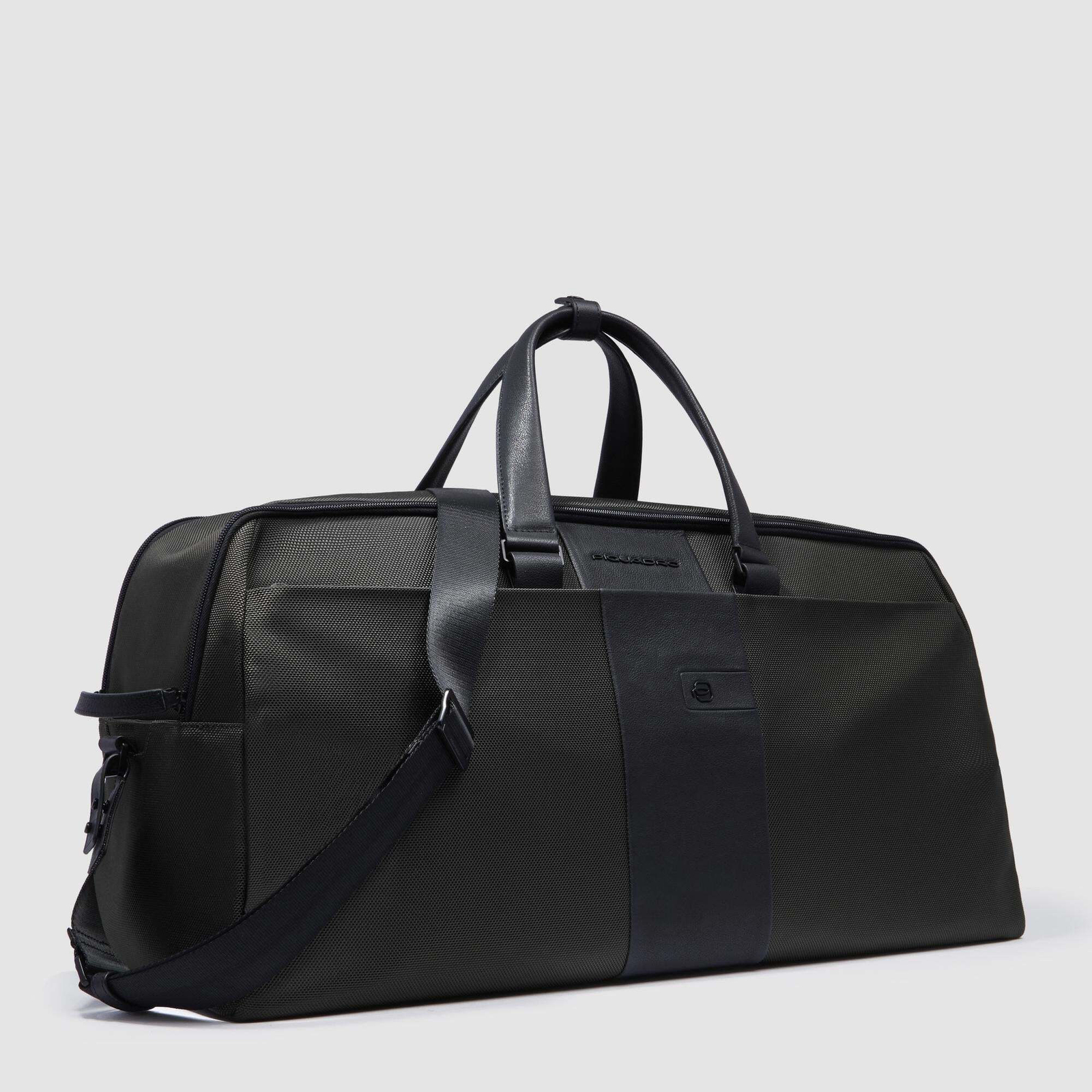 Сумка дорожная PIquadro Brief/Nero