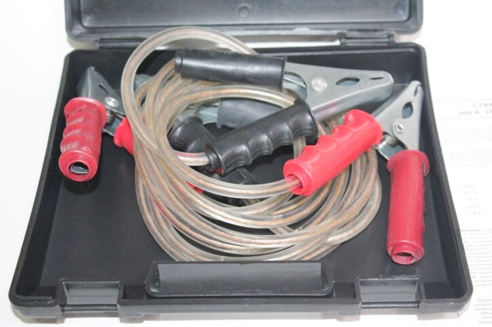 Провода прикуривателя /350 А/ 2 м в кейсе силикон (Сим-пласт)