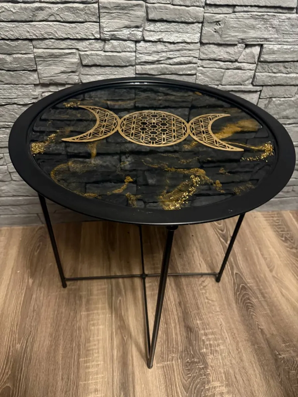 Алтарный столик Триединая Луна