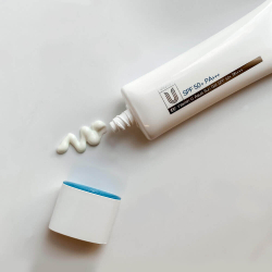 CUSKIN CU:Vitamin U Aqua Sun Gel SPF50+ PA+++ увлажняющий солнцезащитный гель