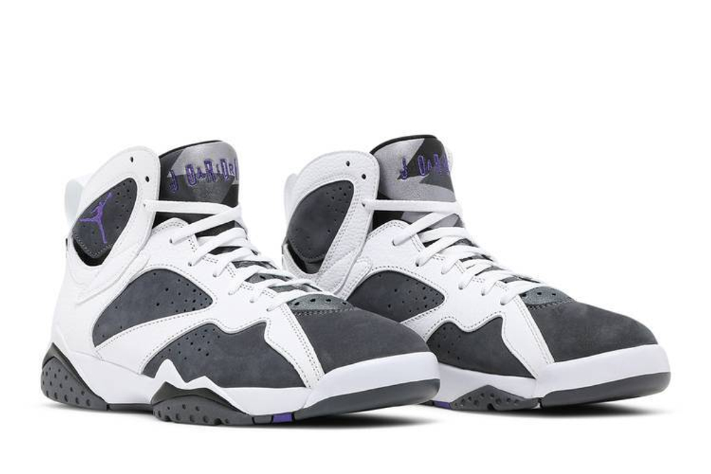 Кроссовки Jordan Air Jordan 7 Retro "Flint" 2021
