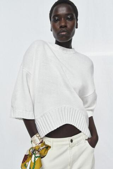 ZARA СВИТЕР С КОРОТКИМИ РУКАВАМИ И АСИММЕТРИЧНЫМ НИЗОМ, ЭКРЮ