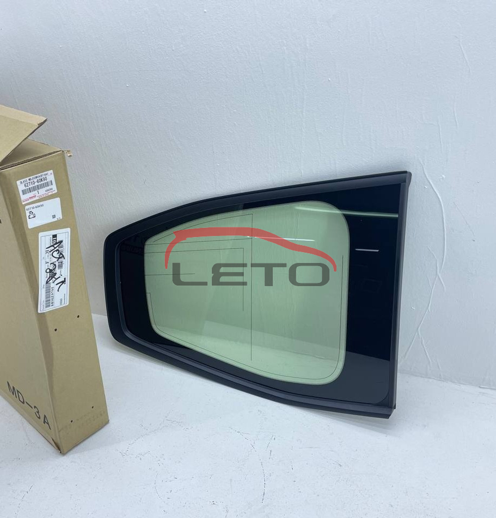 Стекло багажного отсека 62710-60K90 6271060K90